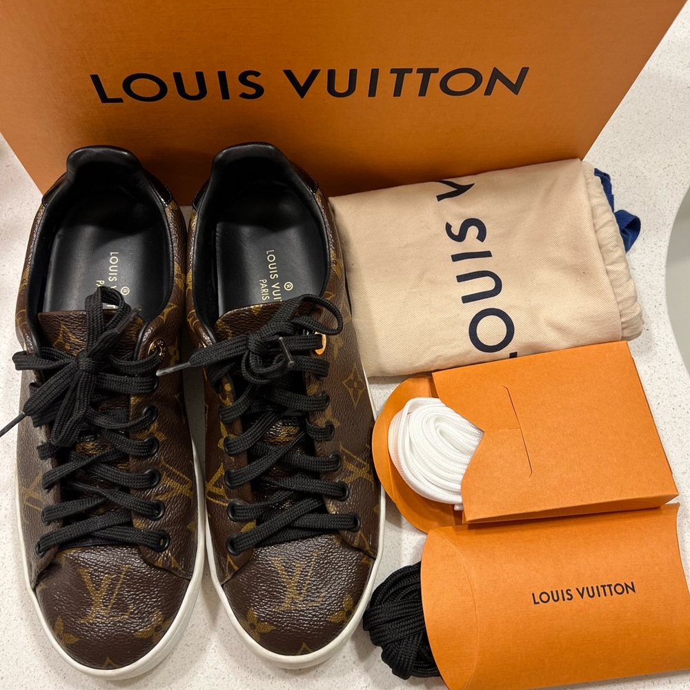 Frontrow Sneaker